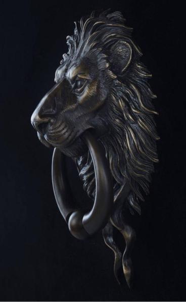 Bronze Lion Door Knocker - Related Dark Wallpapers wallpaper