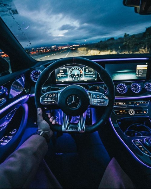 Mercedes Benz Night Drive - Related Dope Wallpapers wallpaper