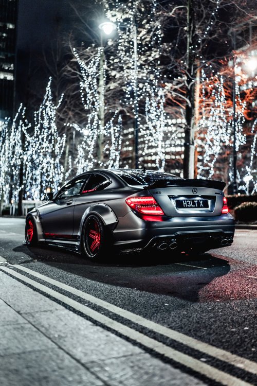 Mercedes C63 Night Lights - mercedes-benz Wallpaper