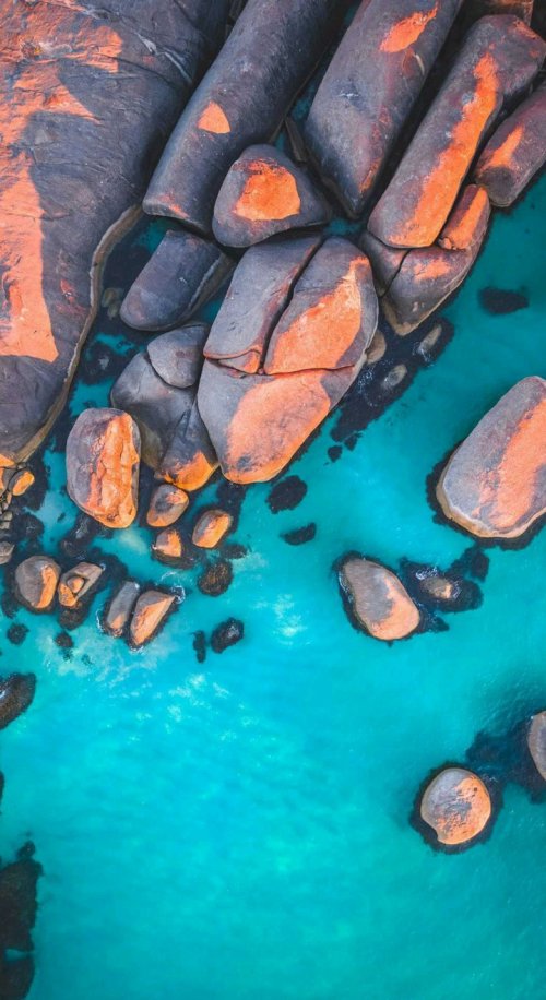 Turquoise Water, Granite Rocks