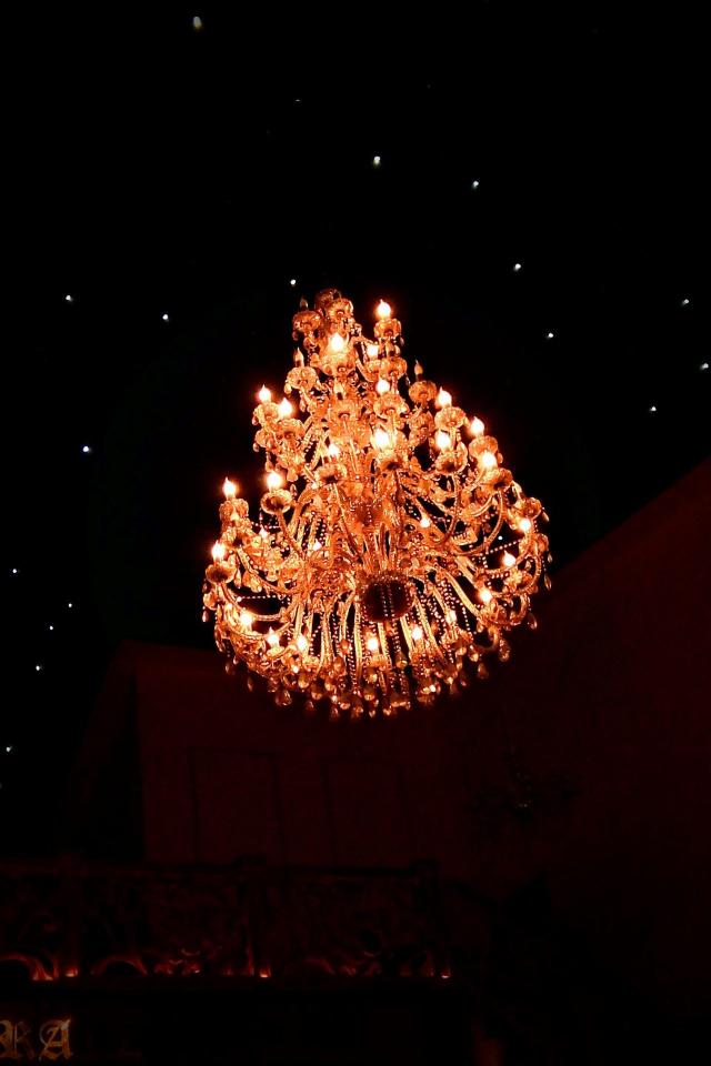 Ornate Chandelier Night - Related Dark Wallpapers wallpaper
