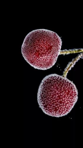 Sparkling Cherry Delight