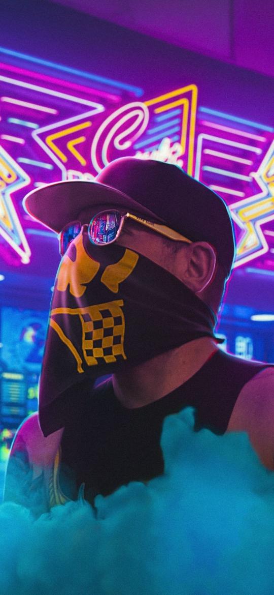 Cyberpunk Masked Figure - Related Ghetto Wallpapers wallpaper