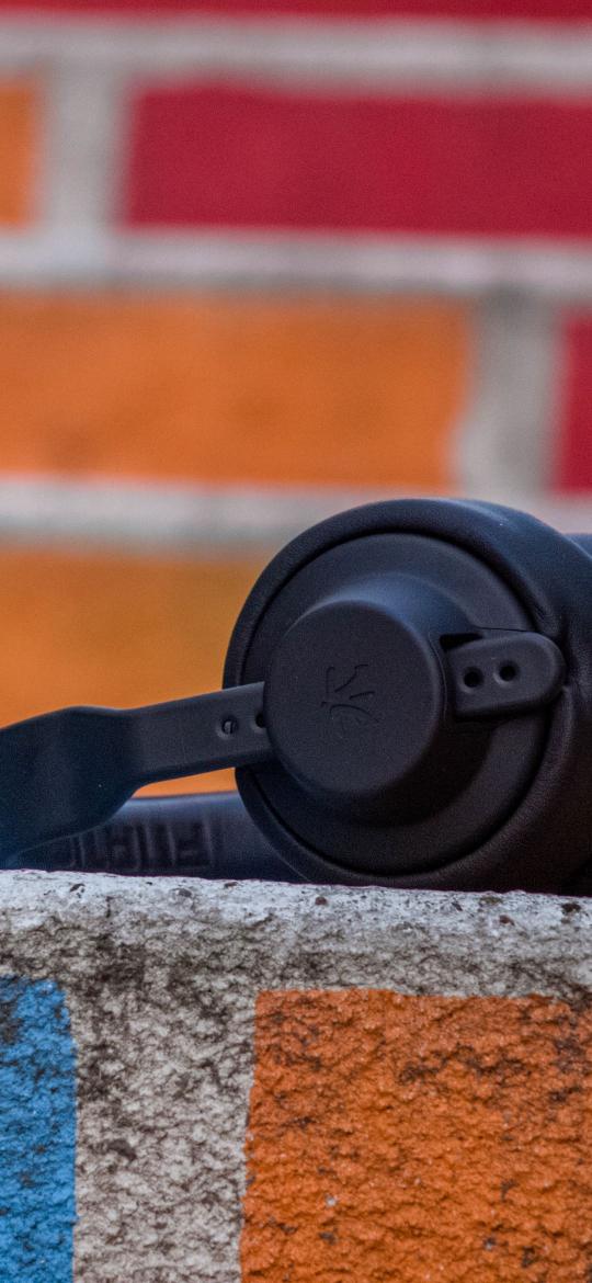 Headphones on Painted Brick - Related Ghetto Wallpapers wallpaper