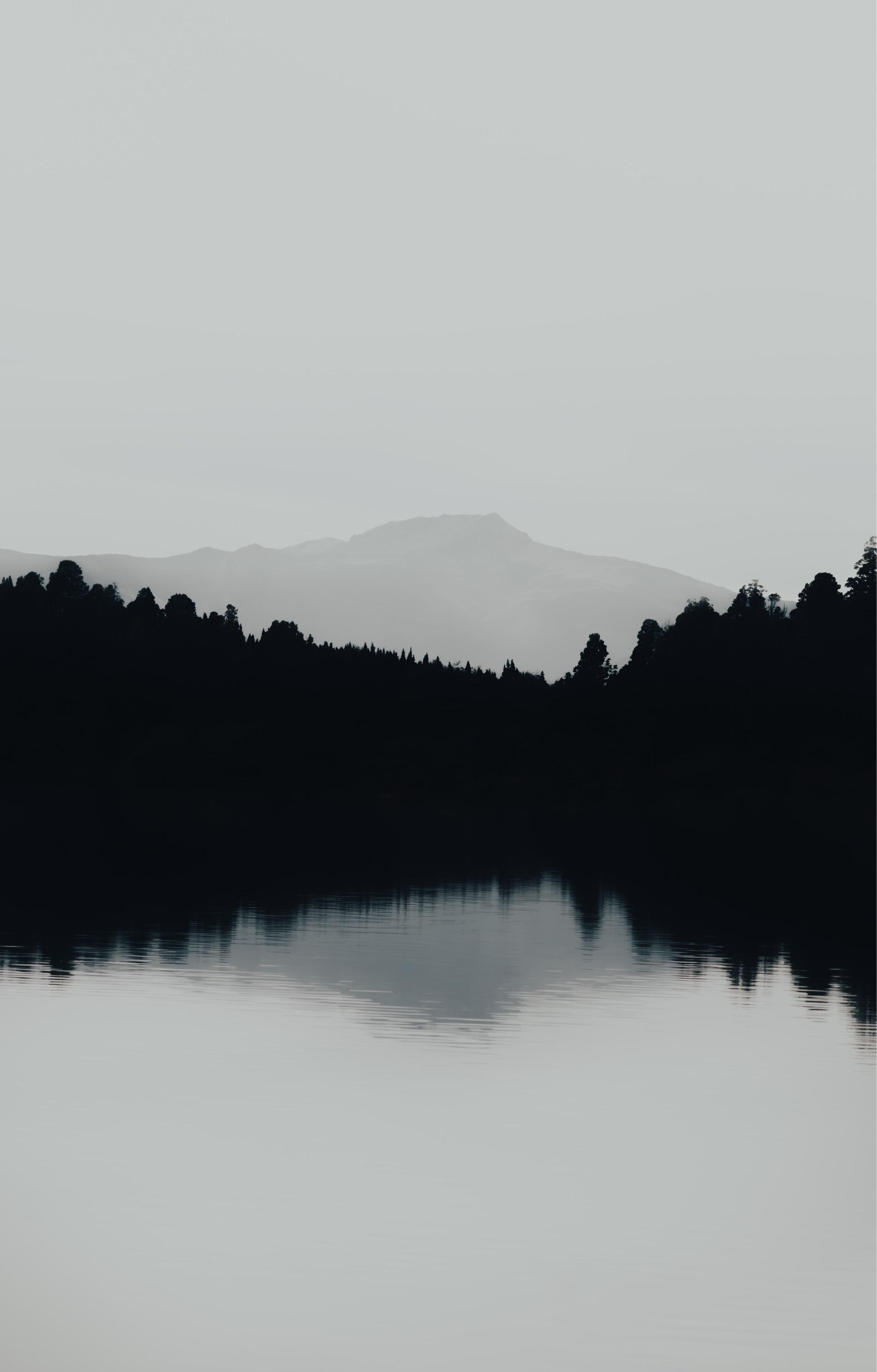Monochrome Lake Reflection - Related Ghetto Wallpapers wallpaper