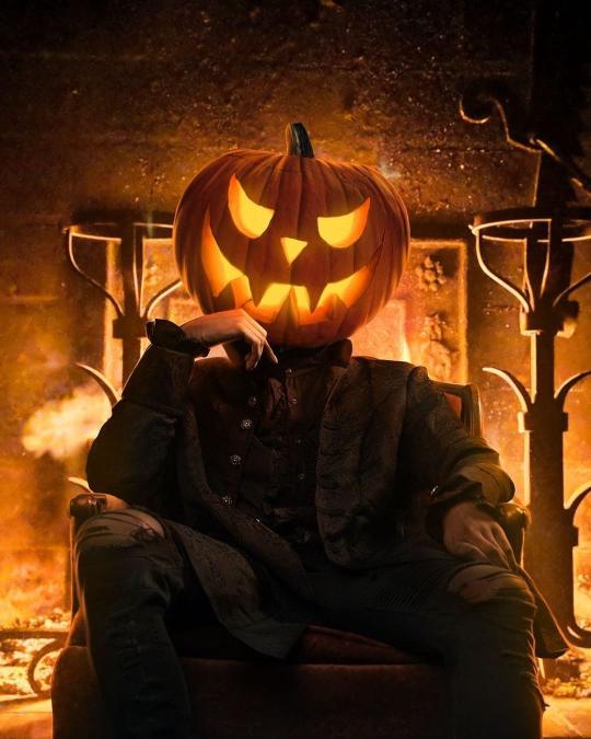 Pumpkin Head Gentleman