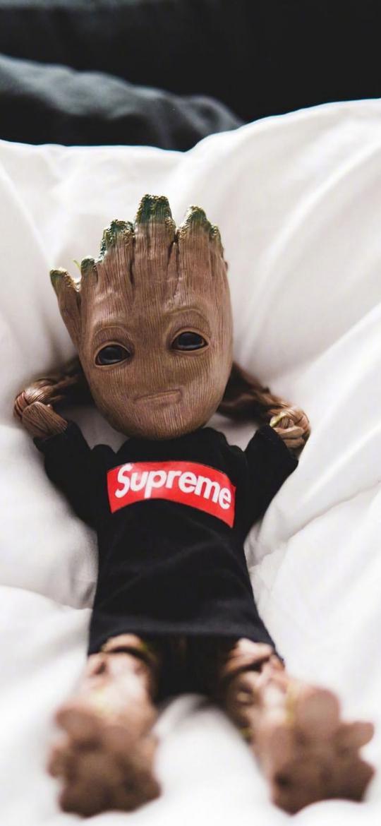 Supreme Groot Relaxation - Related Dope Wallpapers wallpaper