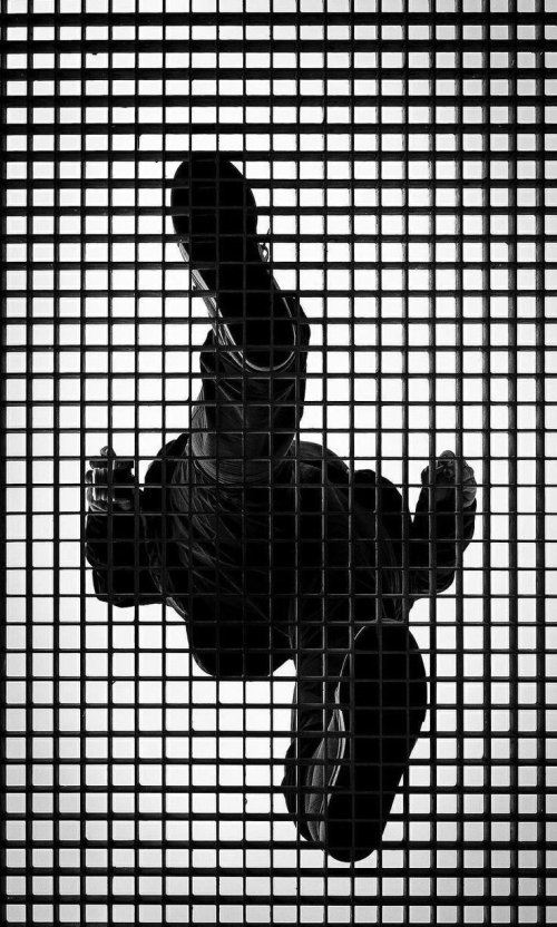 Gridded Silhouette Figure - Related Ghetto Wallpapers wallpaper