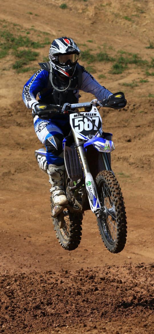 Motocross Airborne Action