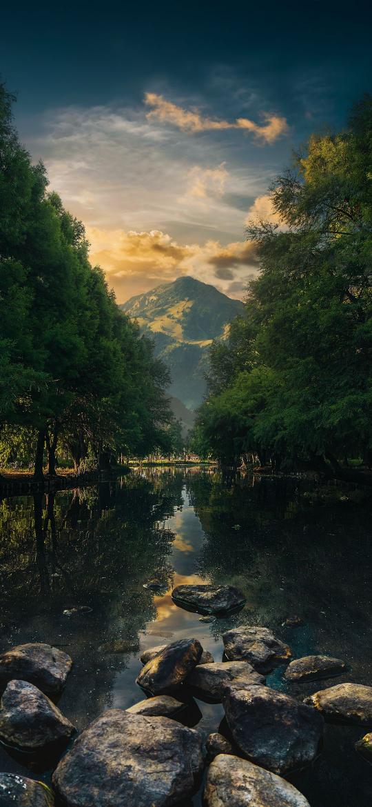 Mountain Lake Reflection - Related Ghetto Wallpapers wallpaper