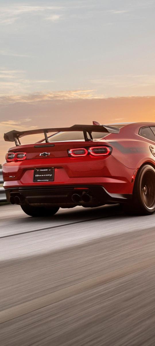 Red Camaro Speeding Away - Related Ghetto Wallpapers wallpaper
