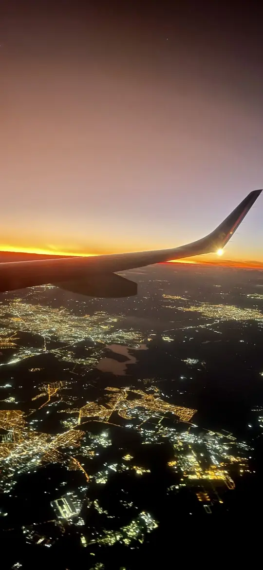 Sunset Flight Over City - Related 4K Wallpapers wallpaper
