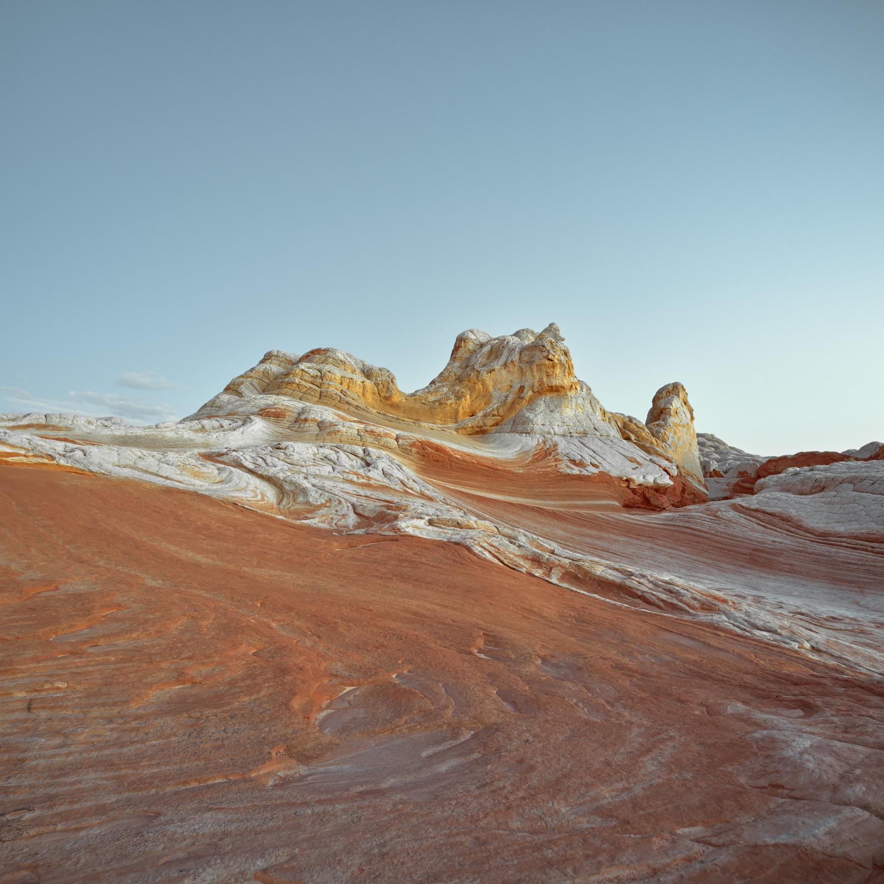 Desert Rock Formations - apple Wallpaper