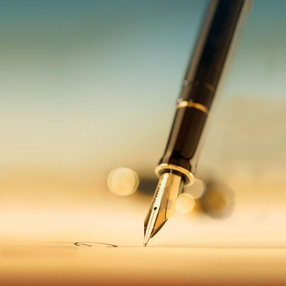 Elegant Fountain Pen Writing