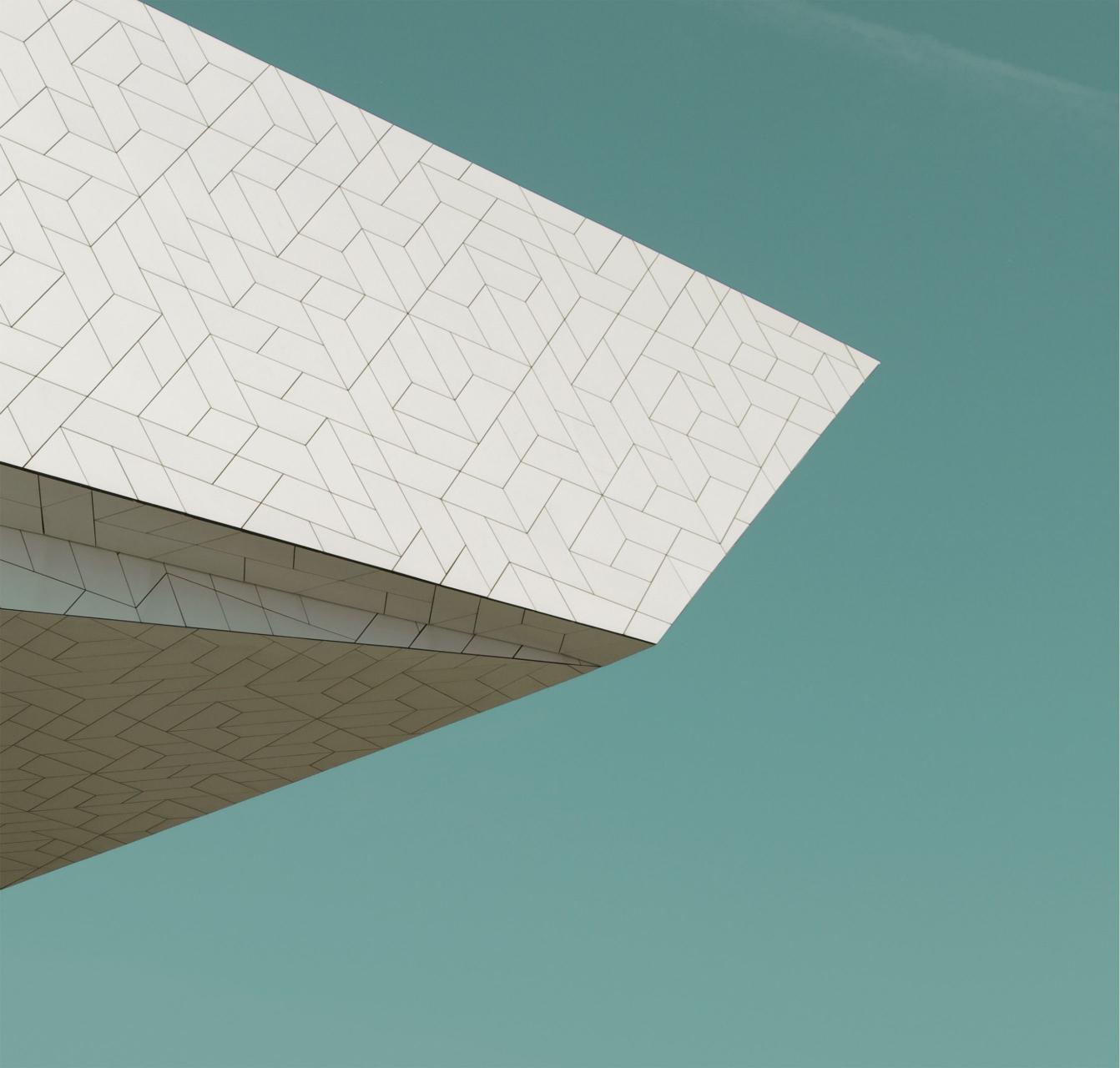 Geometric Building Facade - Related Dark Wallpapers wallpaper