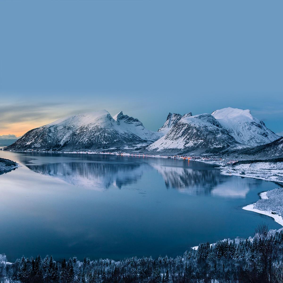 Snowy Mountain Lake Reflection - Related Ghetto Wallpapers wallpaper